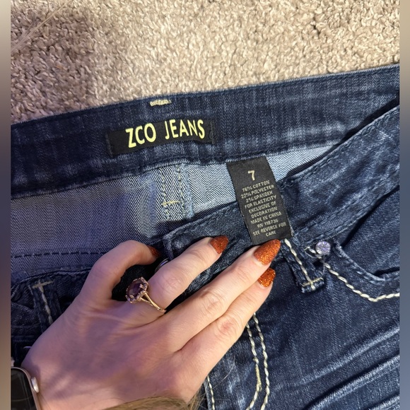 Women's ZCO Dark Wash Saddle Stitch Boot Cut Low Rise Jeans - Picture 4 of 10